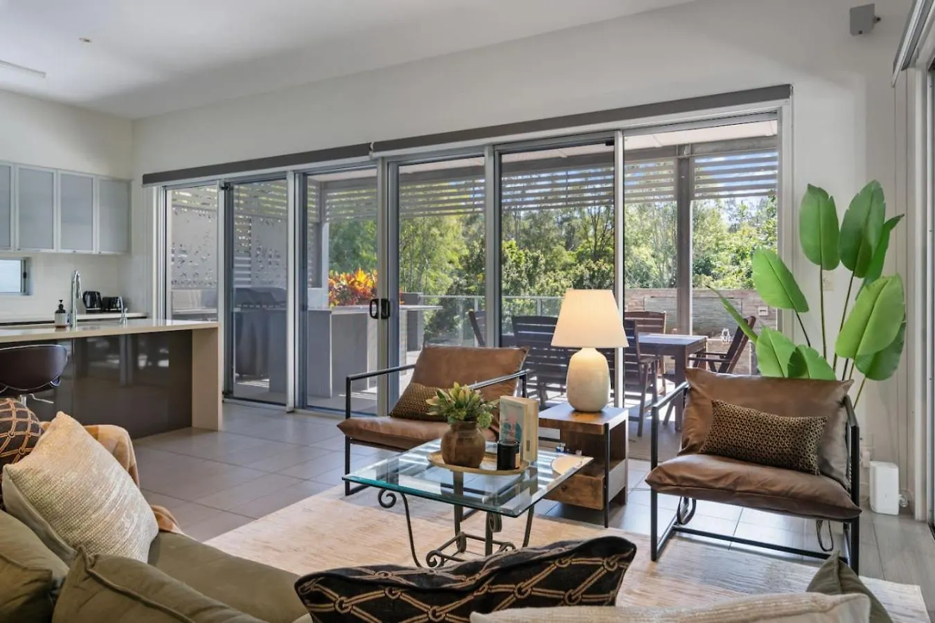 Ferienhaus Stylish 4Br Home With Bbq And Media Room In Mt Ommaney Mount Ommaney Australien